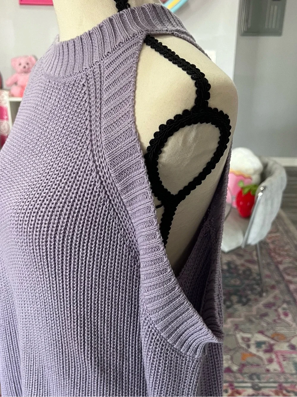 NWT Forever21 Lavender Cold-Shoulder Knit Sweater